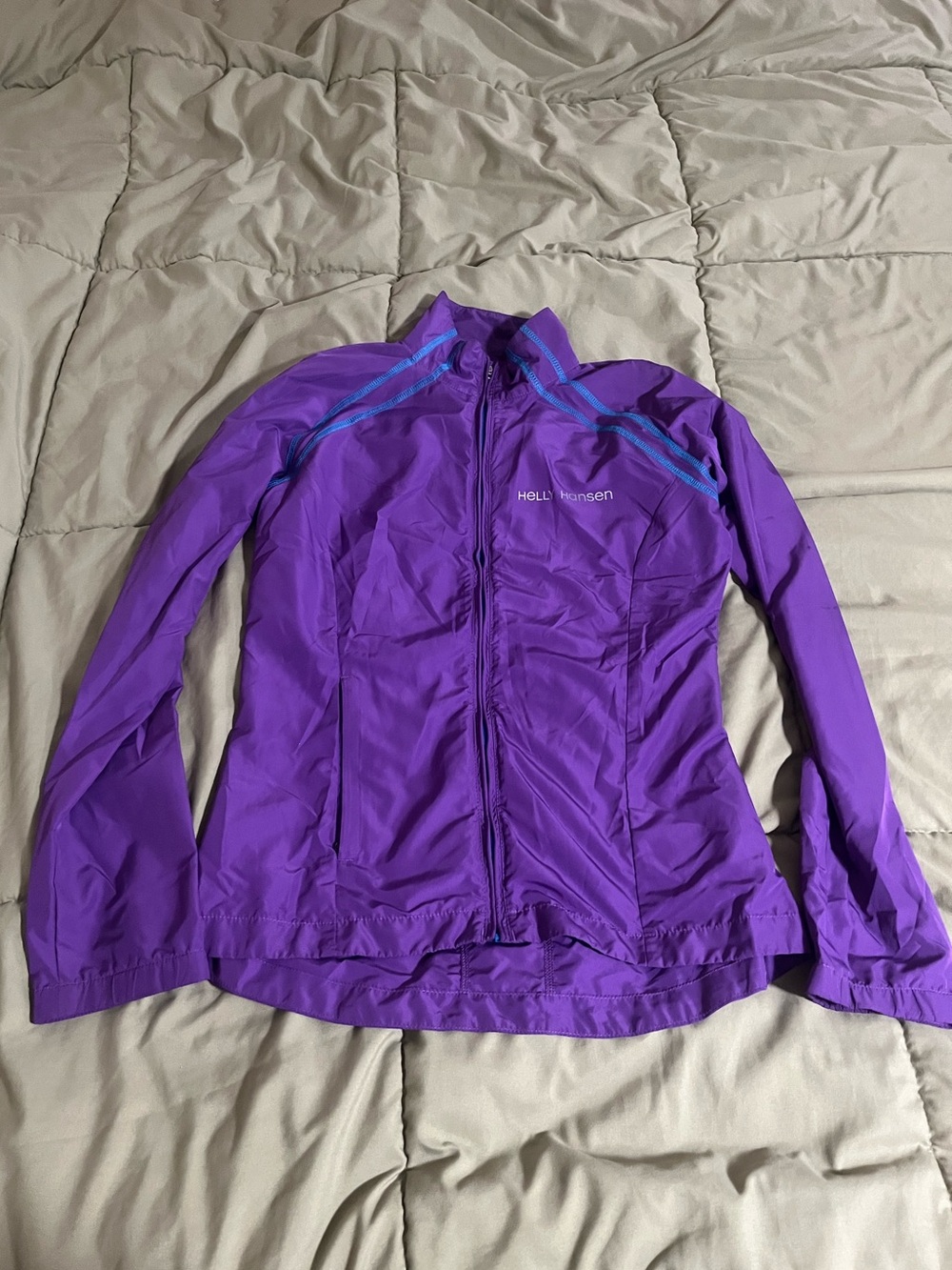 Helly Hansen Lightweight Zip Up Purple Jacket